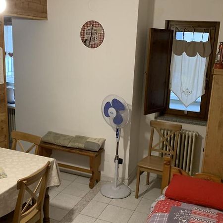 דירות אאוסטה Le Joli Coin Du Passage מראה חיצוני תמונה